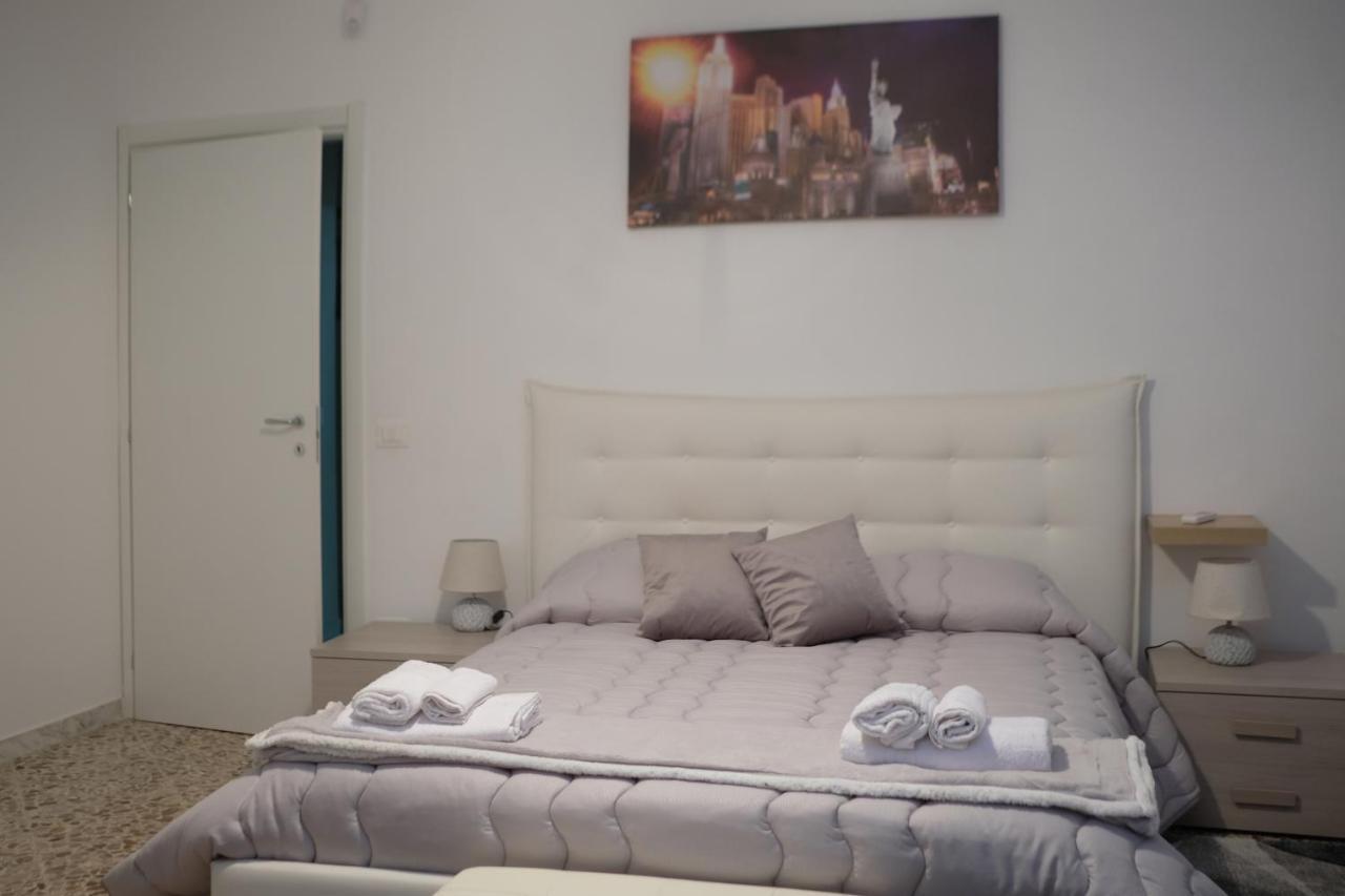 Bed and Breakfast Le Stanze Di Sofia Salerno Zewnętrze zdjęcie