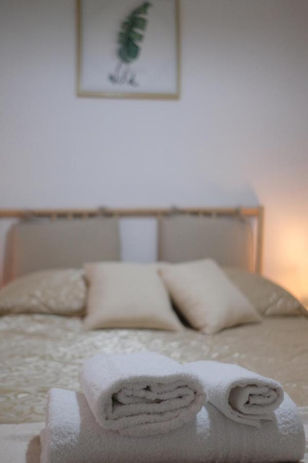 Bed and Breakfast Le Stanze Di Sofia Salerno Zewnętrze zdjęcie