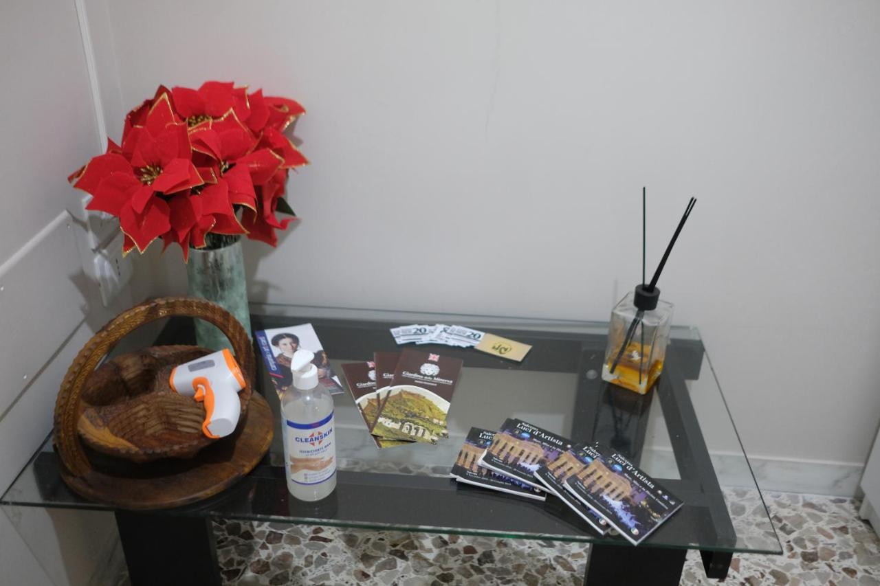 Bed and Breakfast Le Stanze Di Sofia Salerno Zewnętrze zdjęcie